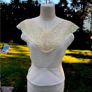 Vintage blouse, rare and lovely!